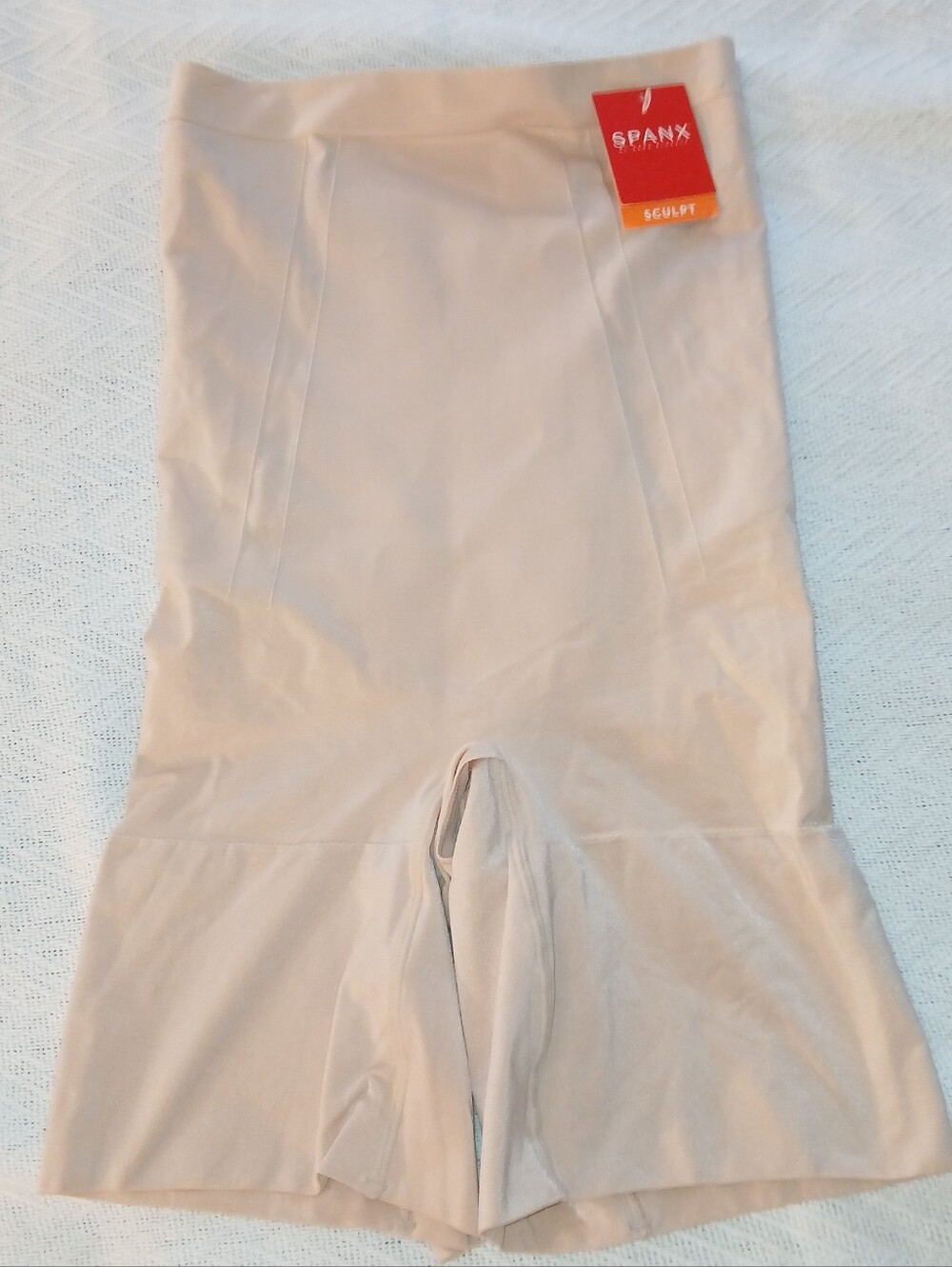 NWT Sz.M Womens Spanx OnCore High Waisted Mid-Thigh Shorts
